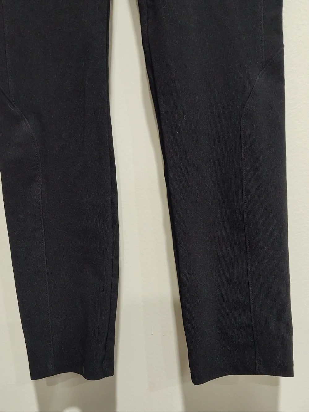 Assets by Spanx Women's Size Large Black Pants Leggings, Knit, Stretchy, Comfy - Picture 2 of 10